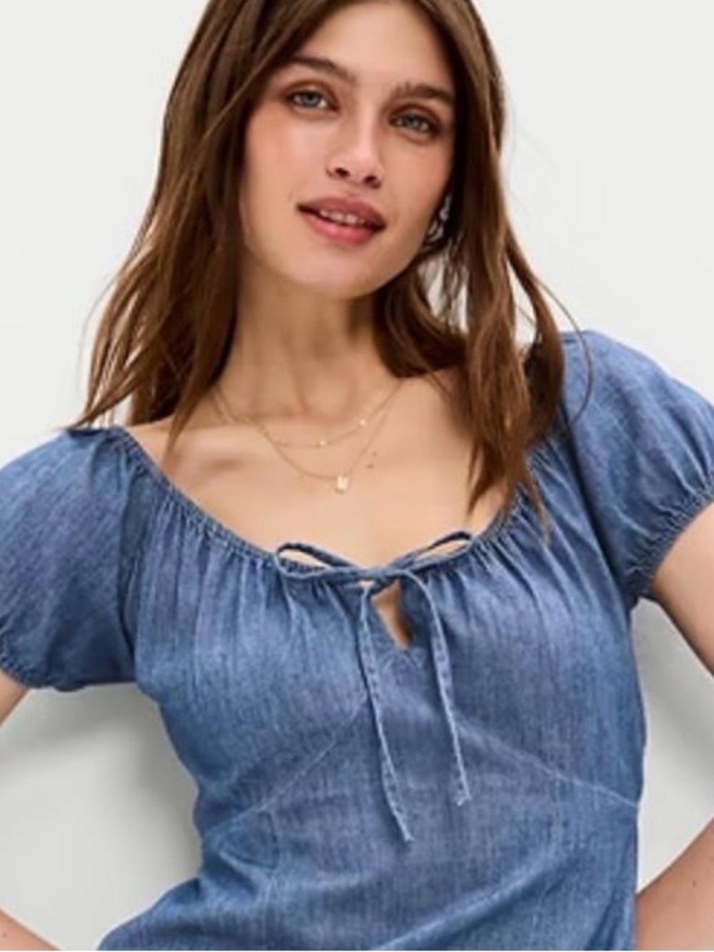Old Navy Chambray Puff-Sleeve Midi Dress in Denim Blue - Picture 4 of 4
